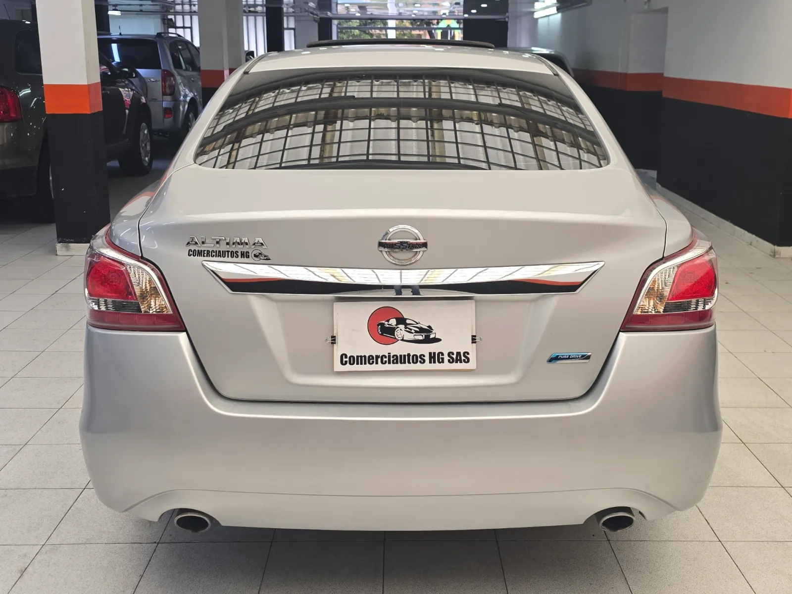 Nissan Altima Sl 2013 — foto 5 de 15: tablero
