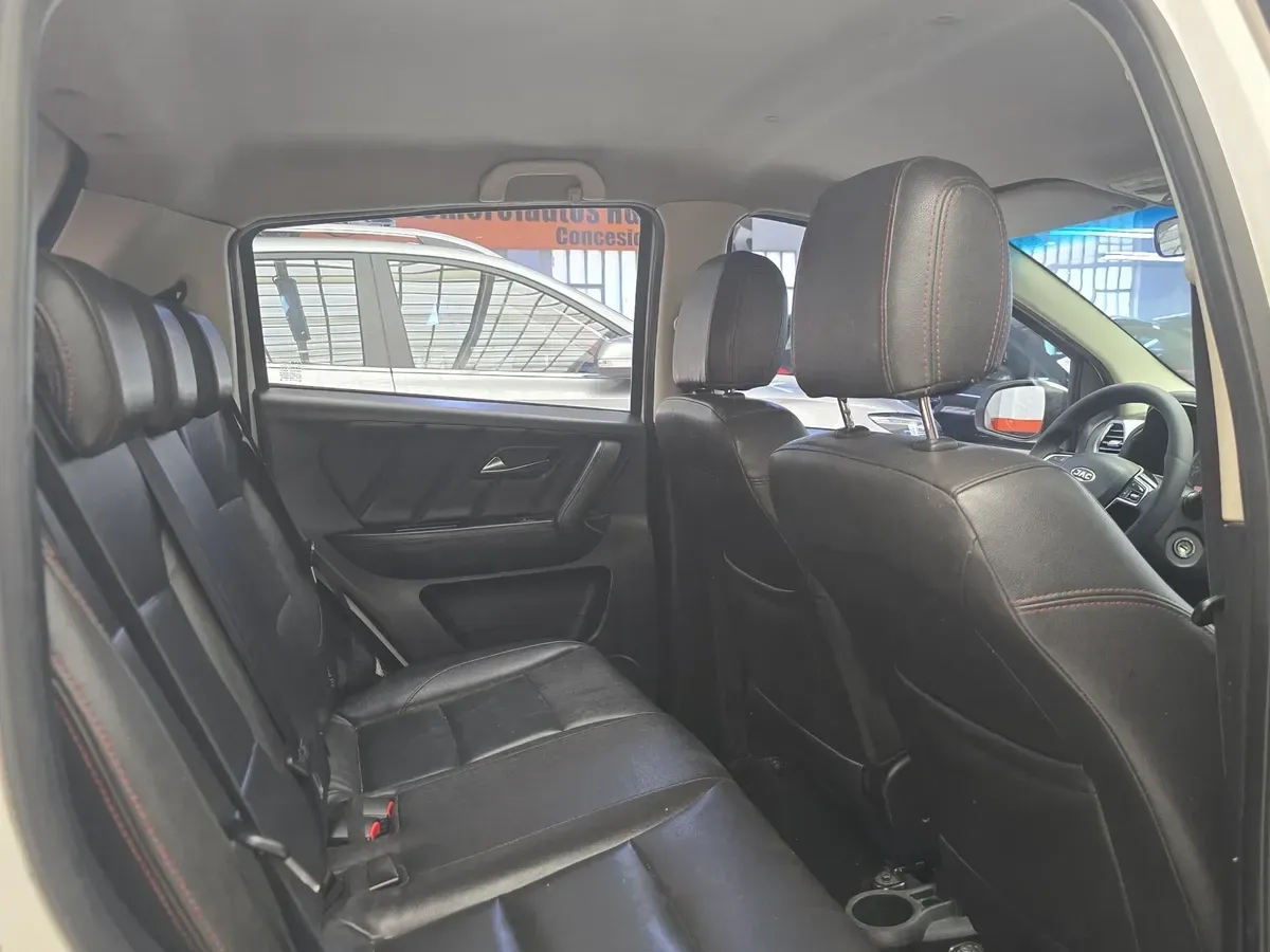 JAC S2 Mini 2019 — foto 11 de 15