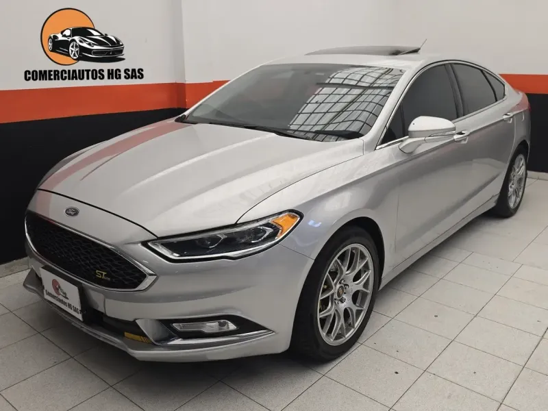 Ford Fusion Titanium 2017 — foto 1 de 15