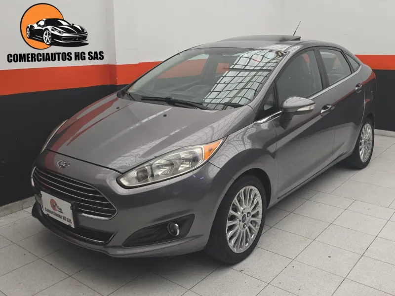 Ford Fiesta Titanium 2014 — foto 1 de 15