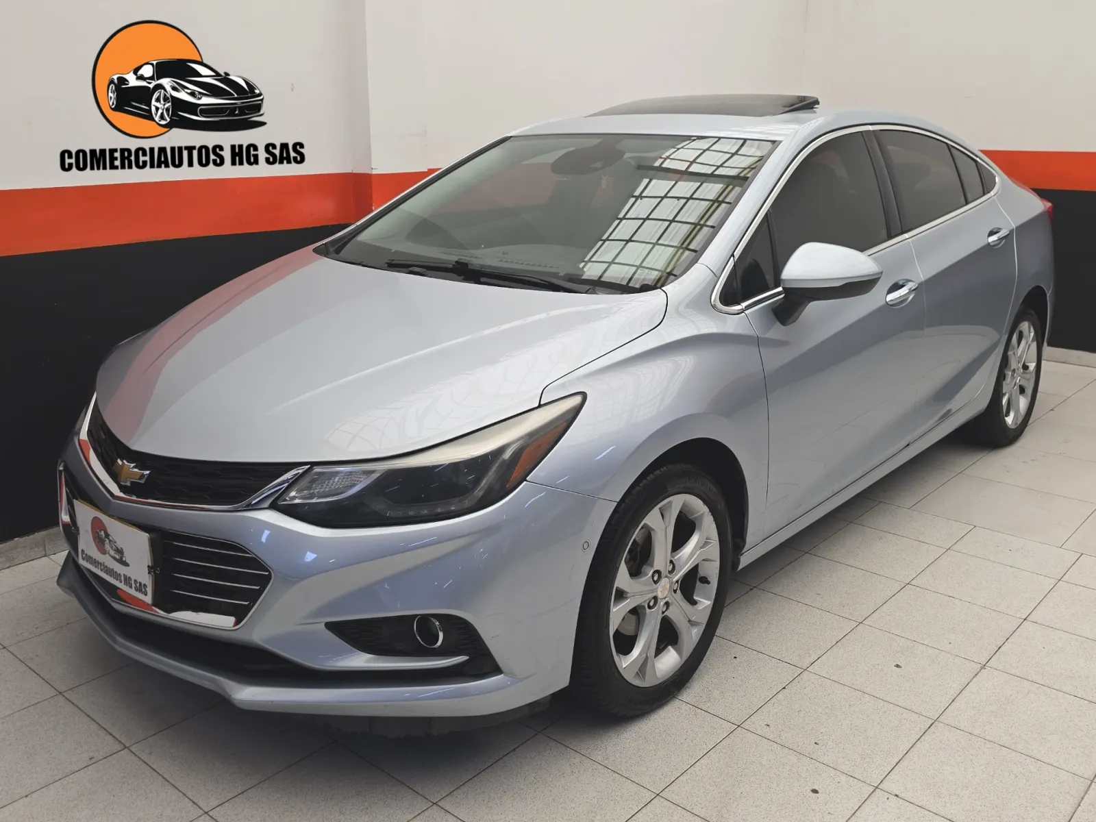 Chevrolet Cruze LTZ Turbo 2018 — foto 1 de 15: frente 3/4