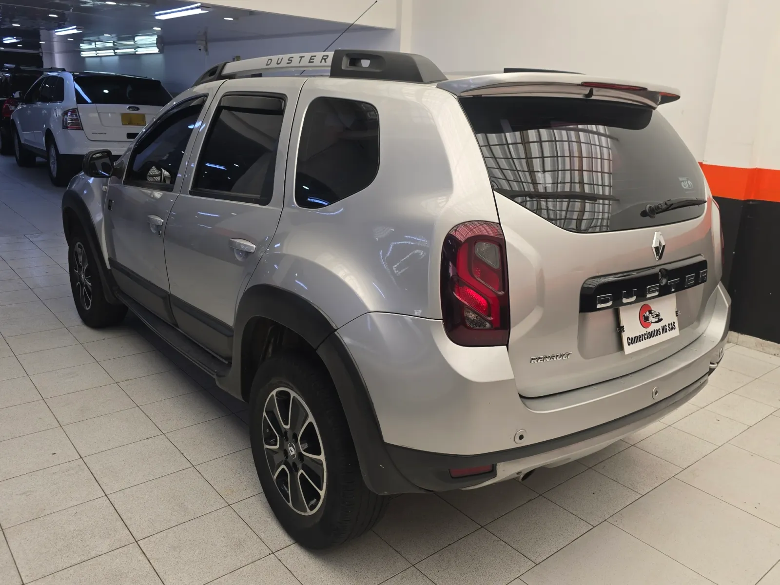 Renault Duster Dynamique 2018 — foto 4 de 15: interior