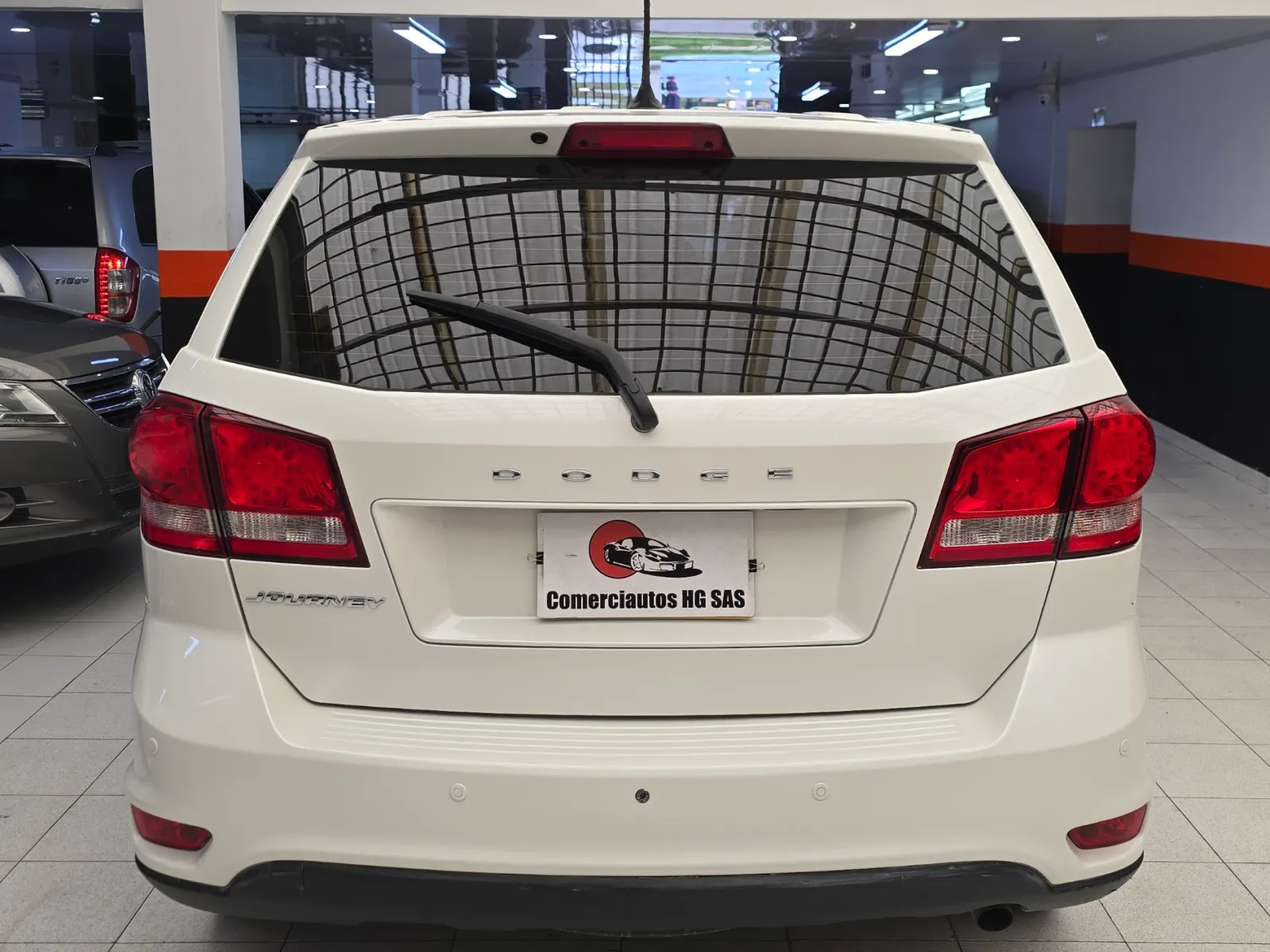 Dodge JOURNEY SE 2015 — foto 5 de 15: tablero