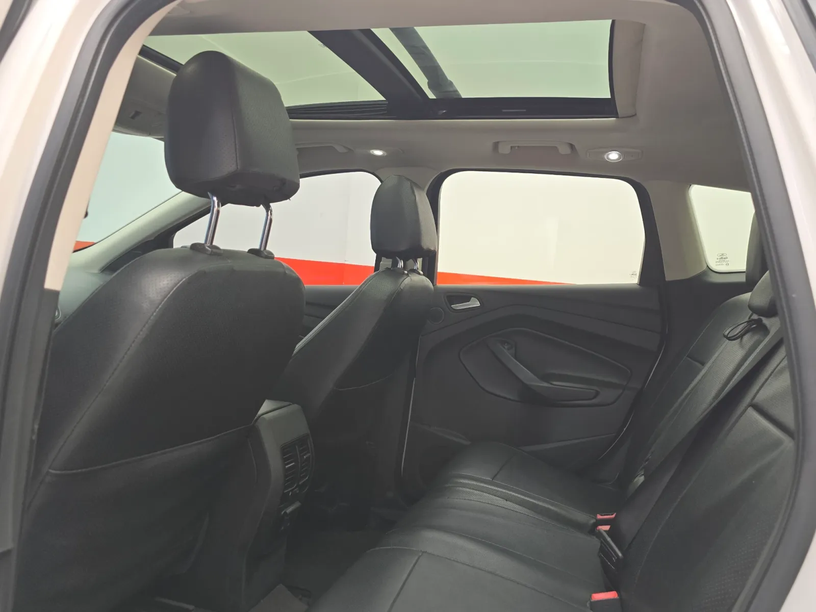 Ford ESCAPE SE 2013 — foto 13 de 15