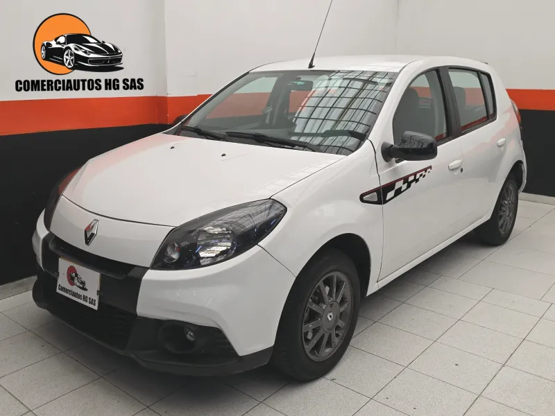 Renault Sandero Gt Line 2015 — foto 1 de 15